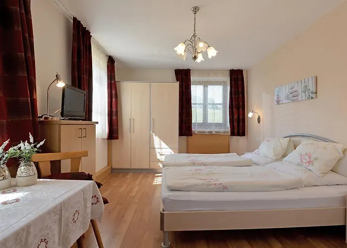 生态安格洛夫农家乐 *